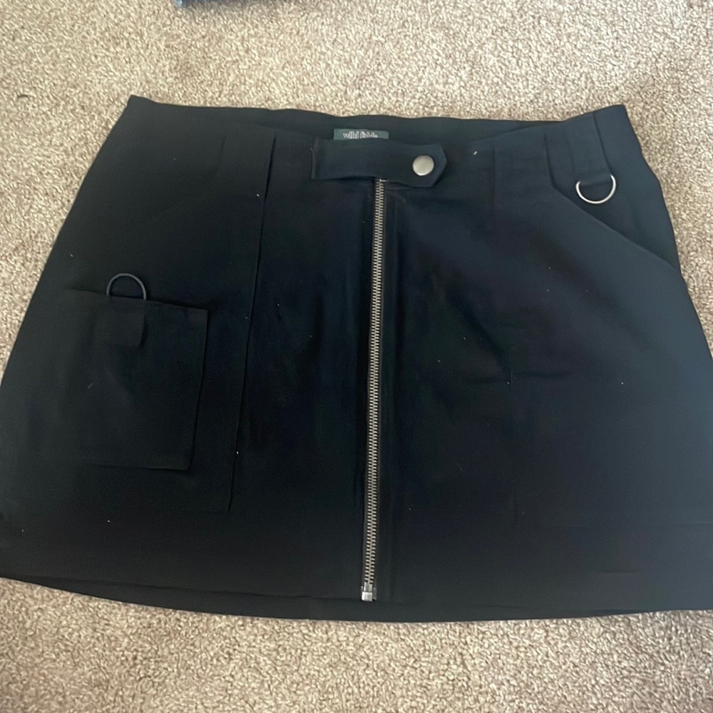 Black mini skirt w silver hardware